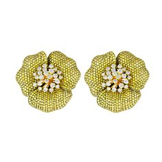 yellow diamond earrings Fancy Diamond Earrings, Diamond Flower Earrings, Yellow Diamond Earring, Bracelet Love, Jewelry Words, Fancy Diamonds, Diamond Flower, Flower Earrings Studs, Fancy Color Diamonds