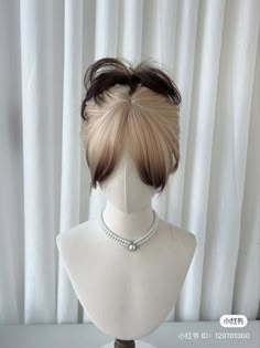 Wigs Aesthetics, Horn Hairstyle, Character Outfit Design, Trendy Short Hairstyles, Hair Doctor, Short Hair Inspiration