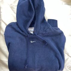 Vintage Nike Hoodie Sweatshirt M Swoosh Neck Check Travis Scott 90s 00s Center Vintage Nike Hoodie, Vintage Nike Sweatshirt, Nike Sweatshirt, Shirts Vintage, Poshmark Finds, Nike Sweatshirts, 90s 00s, Nike Hoodie, Travis Scott