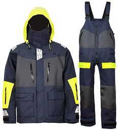 Rain Clothes, Fishing Suit, Women Sailing, Casual Khaki Pants, Fishing Jacket, Top Clothing Brands, Rain Suit, Wet Clothes