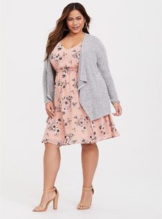 Plus Size Blush Floral Chiffon Skater Dress, SPRING FLORAL Chiffon Styles, Phase 2, Dress Spring, Plus Size Fashion For Women, Dress Shoes Womens, Casual Spring, Fashion Tips For Women, Curvy Outfits, Floral Chiffon