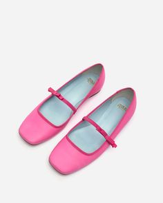 Jude Mary Jane Leather Flat Pink – Frances Valentine Cute Flats Shoes, Hot Pink Flats, Bold Shoes, Frances Valentine, Pink Flats, Flat Shoe, Fancy Shoes, Cute Heels, Shoe Inspo