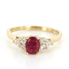 Vintage 14 Karat Yellow Gold Diamond Natural Ruby Small Cocktail Right Hand Ring Estate Jewelry Gia Certified Oval Ruby Ring, Classic Yellow Gold Ruby Ring Gia Certified, Classic Yellow Gold Gia Certified Ruby Ring, Classic Red Oval Diamond Ring, Heirloom Oval Ruby Ring Gia Certified, Heirloom Oval Gia Certified Ruby Ring, Gia Certified Heirloom Oval Ruby Ring, Timeless Gold Oval Ruby Ring, Fine Jewelry Gold Ruby Ring Gia Certified