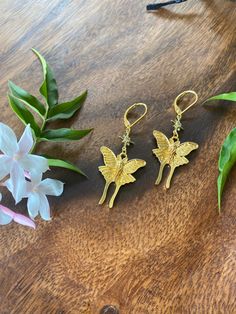 Celestial Luna moth earrings made with love and intention. Moth Wedding, Moth Earrings, Wanderlust Jewelry, Fairy Jewelry, Luna Moth, Snake Earrings, Leverback Earrings, Opal Earrings, Moon Earrings