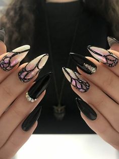 Nails Gothic Ideas, Dna Nails, Butterfly Wing Nails, Cross Nail Art, Cross Nails, Witchy Nails, Stunning Nails, Halloween Acrylic Nails, Goth Nails