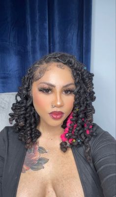 Creative Locs Styles, Locs Hairstyles For Women Curls, Latina With Locs, Loc Hairstyles For Women Prom, Prom With Locs, Prom Hairstyles For Black Women Locs, Birthday Hairstyle With Locs, Locs With Gems, Vintage Loc Styles