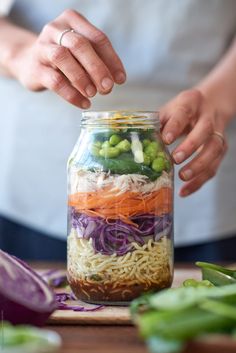 Salad Jar Photography, Glass Jar Photography, Jar Photoshoot, Mason Jar Salad Layers, Healthy Office Lunch, Healthy Takeaway, Styling Moodboard, Jar Photography, Sweet And Spicy Shrimp