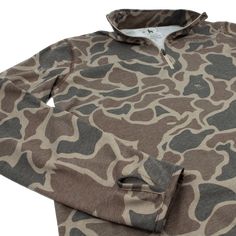 Our Retro Duck Camo is back and better than ever. Comprised of luxurious drirelease material, and finished with a salt wash, this lightweight quarter-zip is the perfect addition to any sportsman's wardrobe. Drirelease is an ultra-lightweight polyester/cotton blend that dries up to four times faster than comparable materials. Women Hunting, Salt Wash, Boat Cruise, Tech Shirt, 1/4 Zip Pullover, Spring Shirts, Country Outfits, Quarter Zip Pullover, 16th Birthday