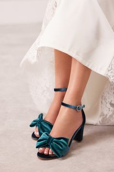 "Introducing you to our brand new Hebe block heels featuring a classy bow. They are handmade of velvet, fully lined with leather and set on a luxurious leather sole. They combine comfort and elegance while they upgrade any bridal look. These velvet heels perfectly match with lace, satin or organza wedding gowns and at the same time, they are so much wearable after your big day too! Hebe velvet bridal shoe sandals come in five colors and rest on a super stable and comfy heel that comes in 3 heights: 7 cm (2.76\"), 5 cm (2\"), and 1,5cm (0.6\"). They are a perfect choice for a formal event or a wedding whether you are the bride, bridesmaid or a guest. Please order your usual dress shoe size. If you wear half size or you are between two sizes go DOWN to the nearest whole size. We also offer c Flat Sandals Wedding, Blue Bridal Shoes, Comfy Heels, Strappy Pumps, Shoes Green, Green Heels, Velvet Shoes, Bridal Sandals, Bridal Heels