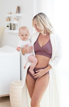 With a crossover design that's convenient for pull-aside nursing, this comfy organic cotton–blend maternity bra keeps you secure during pregnancy and beyond. OEKO-TEX®–certified materials free of harmful substances 92% organic cotton, 8% spandex Machine wash, tumble dry Imported Cotton Nursing Bra, Best Nursing Bras, Intimate Maternity, Sleep Bra, Nursing Bra, 3 Kids, Baby Feeding, Bra Sizes, French Terry