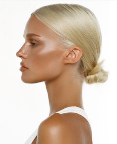 Cream Bronzer, Vogue Beauty, My Signature, Beauty Shots, Full Spectrum, Sun Kissed, Beauty Inspiration, Beauty Secrets, Makeup Inspo