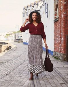 Midi Denim, Work Fits, Black And White Skirt, Shirts And Blouses, Denim Midi Skirt, Denim Skirts, Fat Face, White Skirt, Women's Skirts