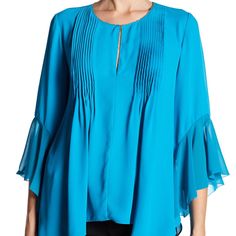 Brand New, With Tags T Tahari Kate Bell Sleeve Satin Blouse In Capris Mist Color. Split Neck Detail, Bell Sleeves, Chain Embellishment And Pleated Details. 100% Polyester And Can Be Machine Washed. Fits Tts. Beautiful Color And Flattering Fit. Small Stain On Sleeve, But Not Noticeable When On. Front Clasp Can Be Worn Open Or Closed. Elegant Blue V-neck Blouse Piece, Elegant Long Sleeve Blue Blouse, Mist Color, Lightweight Open Front Cardigan, Turtleneck Tunic, Gray Tunic, Burgundy Top, Black And White Tops, Women Tunic Tops