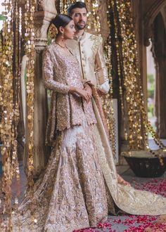 Nameera By Farooq, Sabyasachi Bridal, Pakistani Traditional, Pakistani Bridal Dress, Beautiful Bridal Dresses, Lehnga Dress, Elegant Dresses Classy, Pakistani Bridal Dresses, Pakistani Wedding Dresses