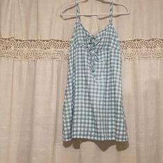 Love The Look Of This Dress! Great Cut And Very Flattering. Love The Double Tie In The Bust Area. Casual White Mini Dress For Picnic, Plaid Sundress Mini Dress For Vacation, Casual Gingham Dress With Tie Back, Plaid Cotton Sundress For Vacation, Summer Plaid Mini Dress For Vacation, Casual Tie Back Dress For Picnic, Casual Plaid Sundress For Beach, Casual Plaid Sundress For The Beach, Casual Gingham Mini Dress For Vacation