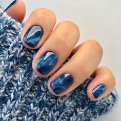 Winter Nails 2022, Nagel Stamping, Nail Vibes, Winter Nail Polish, Nagel Tips, Nail Colors Winter, Nails 2022, Smink Inspiration, Blue Nail Polish