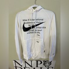 Nike Nsw Swoosh French Terry Hoodie Db4965-100 White/Black Men's Size L Military Hoodie, Nike Sportswear Mens, Shirts Nike, Nike Crewneck, Nike Fleece, Nike Zip Up, French Terry Hoodie, Nike White, Nike Hoodie