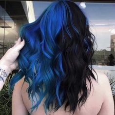 Blue And Black Hair Split, Blue And Black Hair, Hair Color Underneath, Hair Streaks