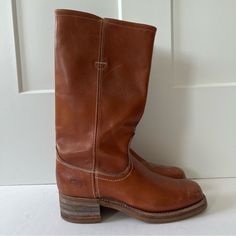 Levis Round Toe Caramel Brown Campus Boots Men's Us Size 8.5,Rugged 70s Boot Men’s 8 1/2 Fits Women’s Size 10 Vintage Brown Retro Boots With Round Toe, Classic Vintage Brown Boots, Rugged Vintage Brown Boots With Round Toe, Vintage Brown Rugged Boots With Round Toe, Vintage Brown Boots With High-quality Finish, 70s Boots, Vintage Gold Watch, Unique Bangle, Caramel Brown