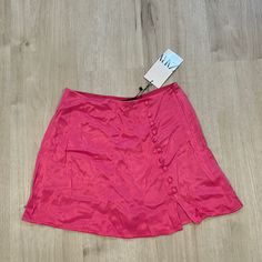 Nwt Zara Pink Satin Mini Skirt With Button Detail. Side Zipper Summer Party Skirt With Button Closure, Summer Party Skirt With Buttons, Trendy Summer Skirt With Button Zip Fly, Fitted Mini Skirt With Button Closure For Summer, Fitted Pink Button-up Bottoms, Summer Mini Skirt With Button Closure, Summer Mini Skort With Button Closure, Summer Button-up Mini Skirt With Buttons, Pink Skirt With Button Closure