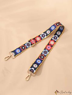 BirdinBag - Versatile Bag Strap with Contemporary Floral Design Contemporary Floral Design, Latest Bags, Floral Bags, Floral Prints Pattern, Word Wrap, Printed Bags, Bag Straps, Flower Patterns, Print Patterns