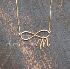 Necklace Name Design, Necklace With Initials, Pretty Jewelry Necklaces, Gold Mangalsutra Designs, Gold Jewelry Stores, Gold Rings Fashion, Gold Ring Designs, Gold Jewelry Simple, Bridal Gold Jewellery Designs