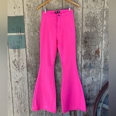 Country Music Festival Staple!!! Low Rise Hot Pink Flare Leg Stretchy Jeans. Jc Jo Jeans - Nwt Casual Stretch Bottoms For Concert, Casual Pants For Concert In Spring, Trendy Pants For Spring Concerts, High Waist Pants For Spring Concerts, Stretch Bottoms For Spring Concert, Spring Stretch Bottoms For Concert, Spring Concert Fitted Pants, Fitted Pants For Spring Concert, Trendy Cotton Pants For Party