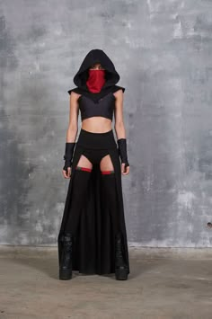 Women Ninja Halloween Costumes, Ninja Men Costume, Ninja Female Costume, Hooded Outfits Women, Woman Ninja Outfit, Assasin Costume For Women, Assassin Costume Female Modern, Ninja Rave Outfit, Ninja Inspired Outfit