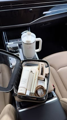 Emergency Essentials, Purse Hook, Interior Design Per La Casa, Car Organization, Car Aesthetic