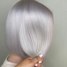 The Coolest Way to Get Gray Blonde Hair | Wella Professionals Blond Ash Hair Grey, Silver Hair Dye Ideas, Hair Colors For Graying Hair, Cool Platinum Blonde Hair, Pearl Platinum Blonde Hair, Ice Grey Hair, Ash White Hair, Grey Hair Toner, Platinum White Hair Silver Icy Blonde