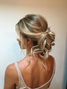 Formal Hairstyles For Women, Boho Hair Salon, Wedding Hairstyles For Medium Hair, Boho Bridal Hair, Updo Styles, Wedding Stylist, Dress Hairstyles, Best Style, Boho Bridal