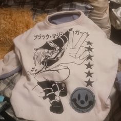 Bought New Never Worn For More Than 10mins, Was Gonna Be A Gift But I Need Money Rn. In Great Condition. White Long Sleeve Tops For Cosplay, White Y2k Crew Neck Sweater, White Winter Cosplay Top, White Tops For Winter Cosplay, Ombre Cardigan, White Long Sleeve Sweater, Teal Sweater, Wool Sweaters Womens, Textured Knit Sweater