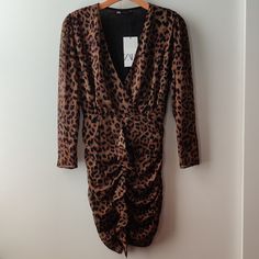 Slip On Party Dress With Ruching On Side From Waist To Bottom, And In The Back From Waist To Hem To Highlight All Your Assets. Deep V-Neck. Fully Lined. Lining Is Attached To Dress So It Will Not Ride Up As You Walk And Dance. 23" Long Sheer Sleeves. Shoulder To Bottom Is 36.75". Animal Print Mini Dress, Dress With Ruching, Leopard Animal, Sheer Sleeves, Printed Mini Dress, Zara Black, Zara Dresses, Deep V Neck, Black And Brown