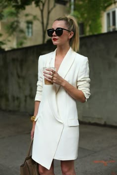 Mode Tips, Rocker Girl, White Suit, Style Blazer, Power Dressing, Power Suit, Looks Street Style, Business Outfit, Mode Inspo