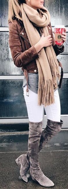 44 Extremely Adorable Winter Outfit Ideas American Bullies, Brown Scarf, Gray Boots, Fringe Jeans, Otk Boots, Jacket Beige, Scarf Style, Current Fashion