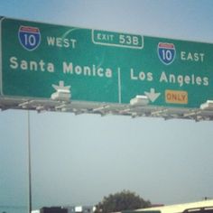 a freeway sign that says santa monica and los angeles with only 10 west exit 538