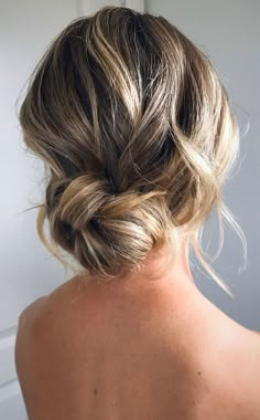 Bridal Hair Soft Updo, Long Bridesmaid Hair Updo, Wedding Casual Updo, Bridal Updo Messy Bun, Wedding Updo That Can Be Taken Down, Low Bun Wedding Hair Fine Hair, Bridal Simple Updo, Wispy Bridal Updo, Upstyle Wedding Guest