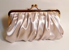 Designer Handbags Aesthetic, Handbags Aesthetic, Bridesmaid Clutch, Satin Purses, Bridesmaid Clutches, Bridal Handbags, Satin Clutch, Frame Purse, Bridal Bag