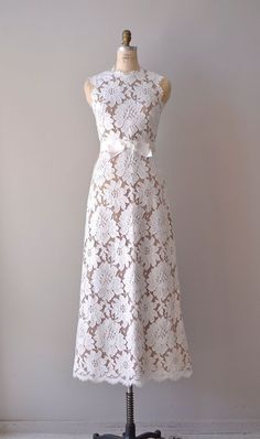 Wedding Dress 1960s, Vintage Lace Wedding Dress, 1960s Wedding, 1960 Dress, Vintage Lace Weddings, Fashion 1960s, Lace Wedding Dress Vintage, Lace Dress Vintage, Wedding Gowns Vintage