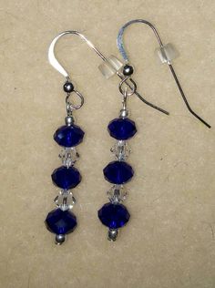 Crystals - cobalt blue and clear Diy Blue Earrings, Heart Bead Earrings, Blue Bead Earrings, Indigo Earrings, Heart Earrings Diy, Simple Bead Earrings, Diy Earrings Dangle