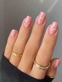 Square Nail Designs, Nude Nail Designs, Colorful Nails, Lines On Nails, Casual Nails