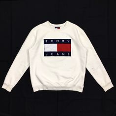 Vintage 90s Tommy Jeans Sweatshirt Tommy Hilfiger Crewneck - Etsy Tommy Hilfiger Clothes, 90s Fashion Men Vintage, Tommy Hilfiger Outfits, Thrift Fits, Tommy Hilfiger Crewneck, Tommy Jeans Sweatshirt, Champion Clothing, Tommy Hilfiger Jacket, Cute Sweatpants