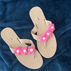 Fashion Nova Sandals New Size:11( Runs Small, More Like A 10) Pink Adjustable Round Toe Sandals, Pink Closed Toe Sandals For Beach Season, Closed Toe Pink Sandals For Vacation, Pink Closed Toe Sandals For Vacation, Pink Adjustable Closed Toe Sandals, Pink Flat Casual Sandals, Casual Pink Closed Toe Sandals, Pink Open Toe Flip Flops For Vacation, Pink Open Toe Flip Flops For Summer