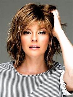 Hairstyles For Over 60, Medium Length Hair With Bangs, Medium Hair Styles For Women, Haircuts For Medium Length Hair, Medium Length Hairstyles, Over 60 Hairstyles, Medium Layered Hair, Hairstyles Trendy