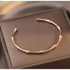 Brand New 14k Gold Women's Bamboo Bangle Bracelet Genuine 14k Yellow Gold Plated Sterling Silver 7" - The Most Common Women's Bracelet Size. Retail Price $295 Buy With Confidence From A Top Rated Seller With A 99%+ Feedback Rating! A0173 (Id-278) Elegant Gold Cuff Bracelet With Round Shape, Elegant Gold Round Cuff Bracelet, Tarnish Resistant Cuff Bracelet For Formal Occasions, Formal Tarnish Resistant Cuff Bracelet, Formal Tarnish-resistant Cuff Bracelet, Adjustable Gold Bangle For Formal Occasions, Elegant Gold Plated Cuff Bracelet Bangle, Gold Cuff Bracelet Fine Jewelry For Formal Occasions, Elegant Adjustable 14k Gold Cuff Bracelet