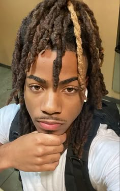 Fine Dark Skin Men, Dark Skin Dreadhead, Fine Black Guy, Mens Twists Hairstyles, Dreadlocks Men, Blonde Dreadlocks