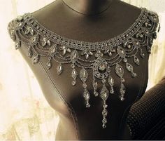 Beautiful shoulder necklace Shoulder Jewelry, Shoulder Necklace, Bride Necklace, Body Chains, Wedding Dress Accessories, Shoulder Chain, Bridal Accessories, Body Jewelry, Wedding Accessories