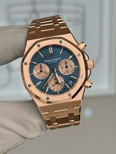 Audemars Piguet Royal Oak 41 Chronograph Blue Dial Rose Gold 26239OR.OO.1220OR.01 DCM #watch #ap #audemarspiguet #luxurious #luxury #rosegold #gold #men #formen #menswear Audemars Piguet Wallpaper, Ap Watches For Men, Ap Watch Audemars Piguet, Audemars Piguet Gold, Audemars Piguet Men, Ap Watch, Ap Royal Oak, Money Wallpaper, Money Wallpaper Iphone