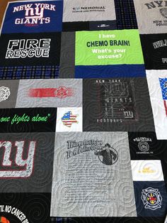 a quilt made to look like the new york giants