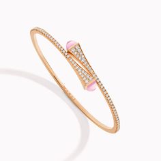 18 Karat Rose Gold Diamond Slim Slip-On BraceletThis distinctive design features a bracelet crafted from 18K white, rose, or yellow gold, brilliant-cut diamonds, and capped with precious gemstones of your choice. It can be worn alone or layered with other pieces of the collection for a fashion-forward look. Cleo by Marli draws inspiration from Cleopatra, evoking her strength and power capturing enriching color and daring design. Marli Bracelet, Marli Jewelry, Jewellery Wishlist, Bracelet Rose Gold, Jewelry Design Drawing, Luxe Jewelry, Jewelry Accessories Ideas, Red Diamond, Hinged Bracelet